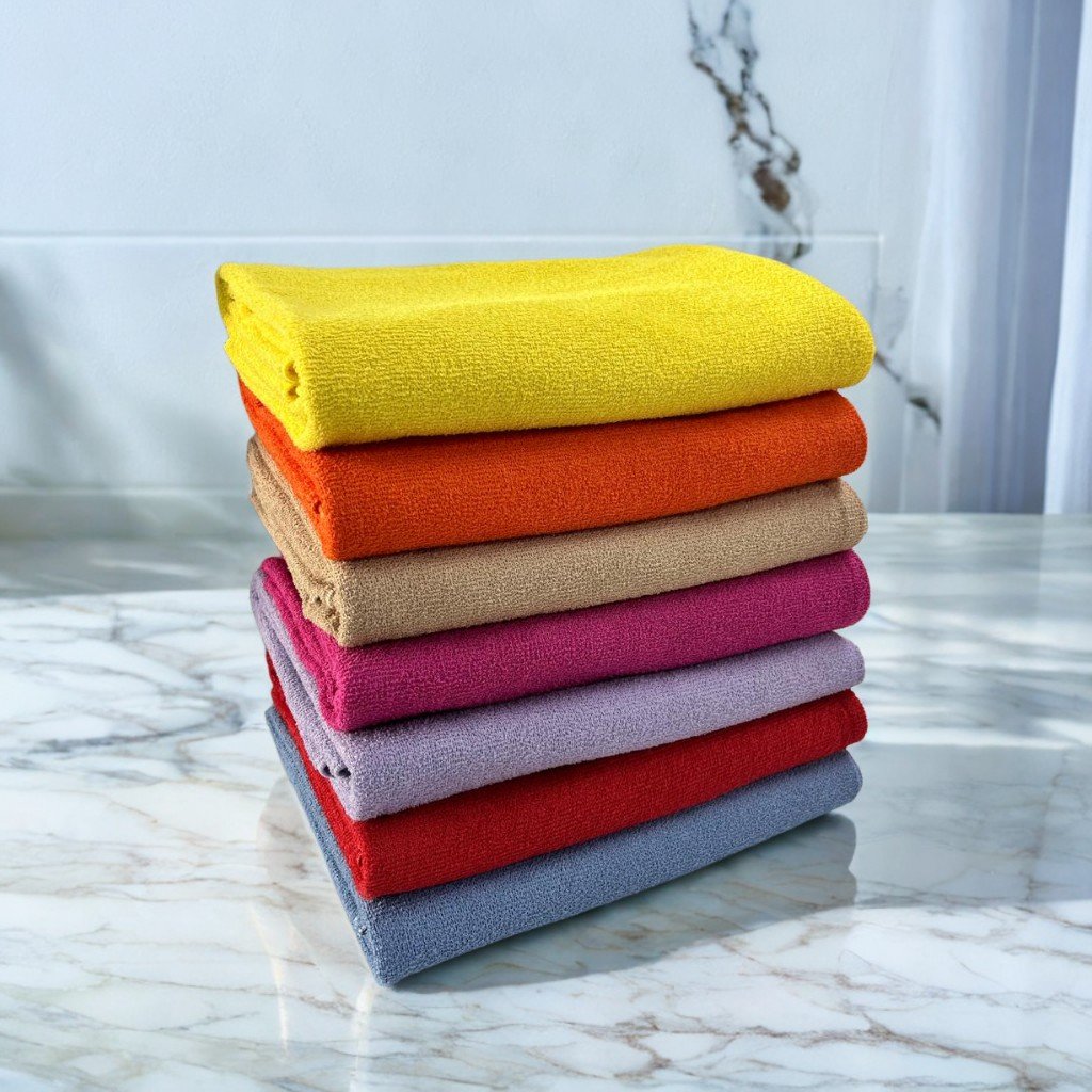 Kit 2 Toalhas de Banho Clássica Ótima Absorção 60cm x 115cm 