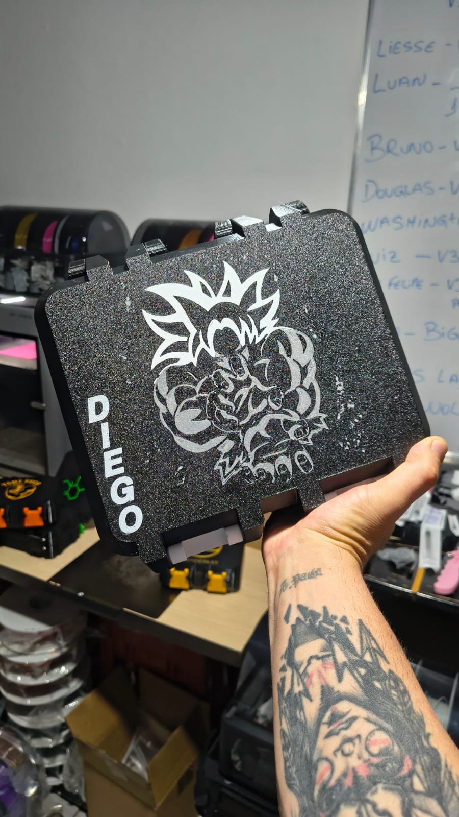V8 MISTO - PERSONALIZADO GOKU COM NOME
